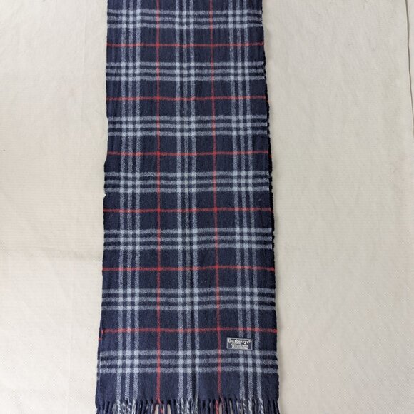 Authentic Burberrys Scarf Blue – Unisex 100% Lambswool – Used – Winter Must-Have - Picture 4 of 7